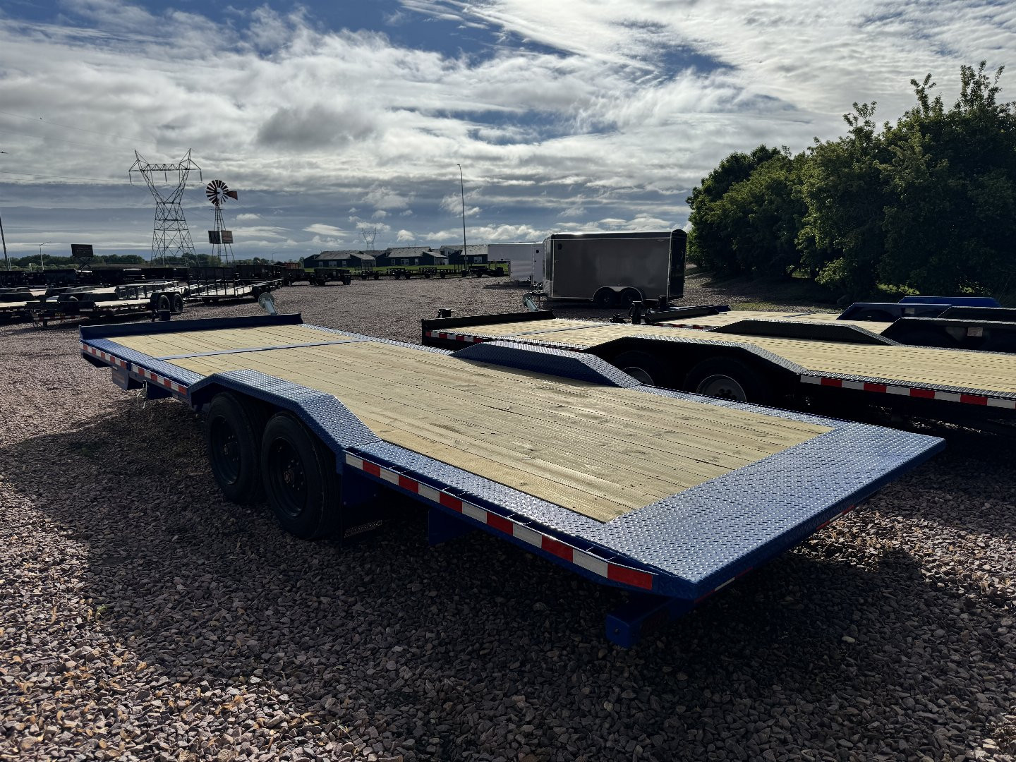 New 2025 Midsota TBWB-24 17.6K Tilt Trailer