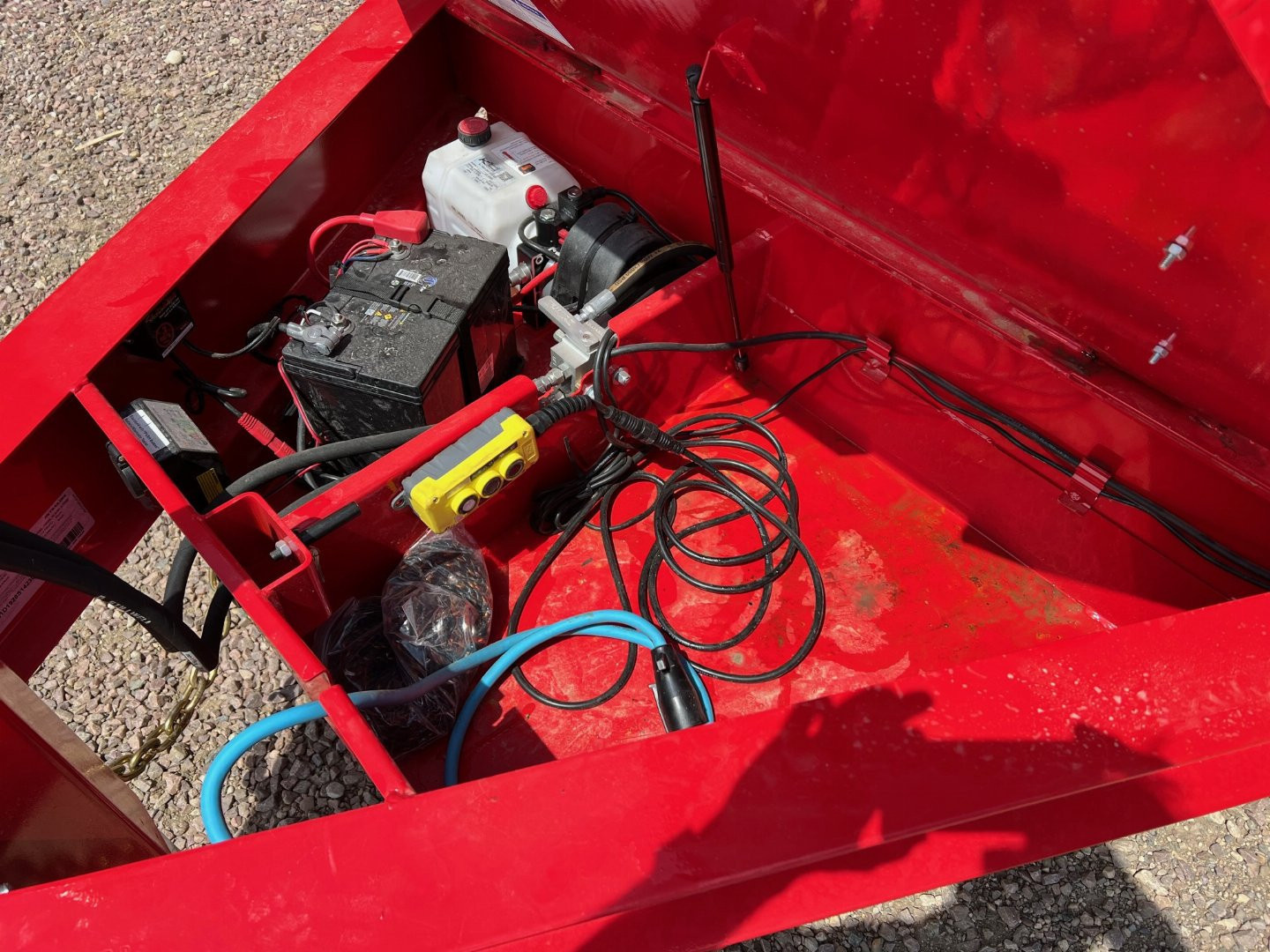 New 2025 PJ Trailers 14 Low Profile Dump Trailer - DV VOYAGER