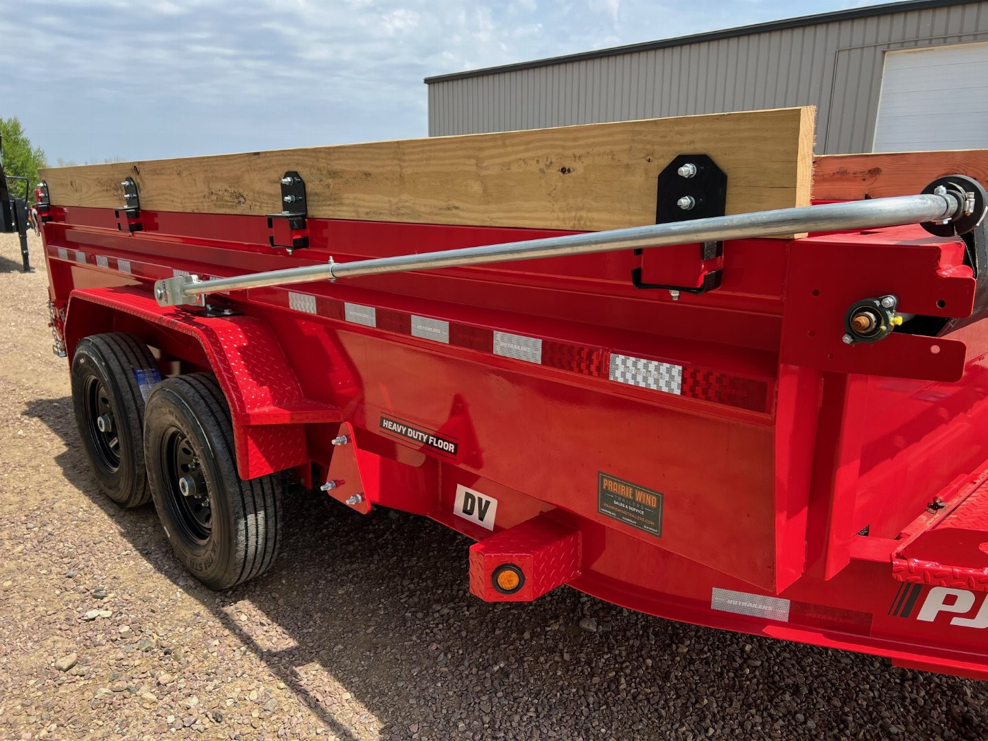 New 2025 PJ Trailers 14 Low Profile Dump Trailer - DV VOYAGER