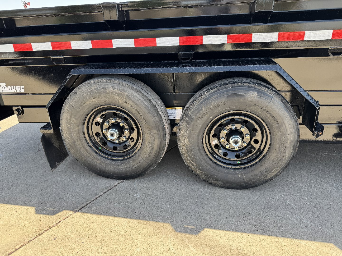 New 2025 Midsota HV14 15.4K Dump Trailer