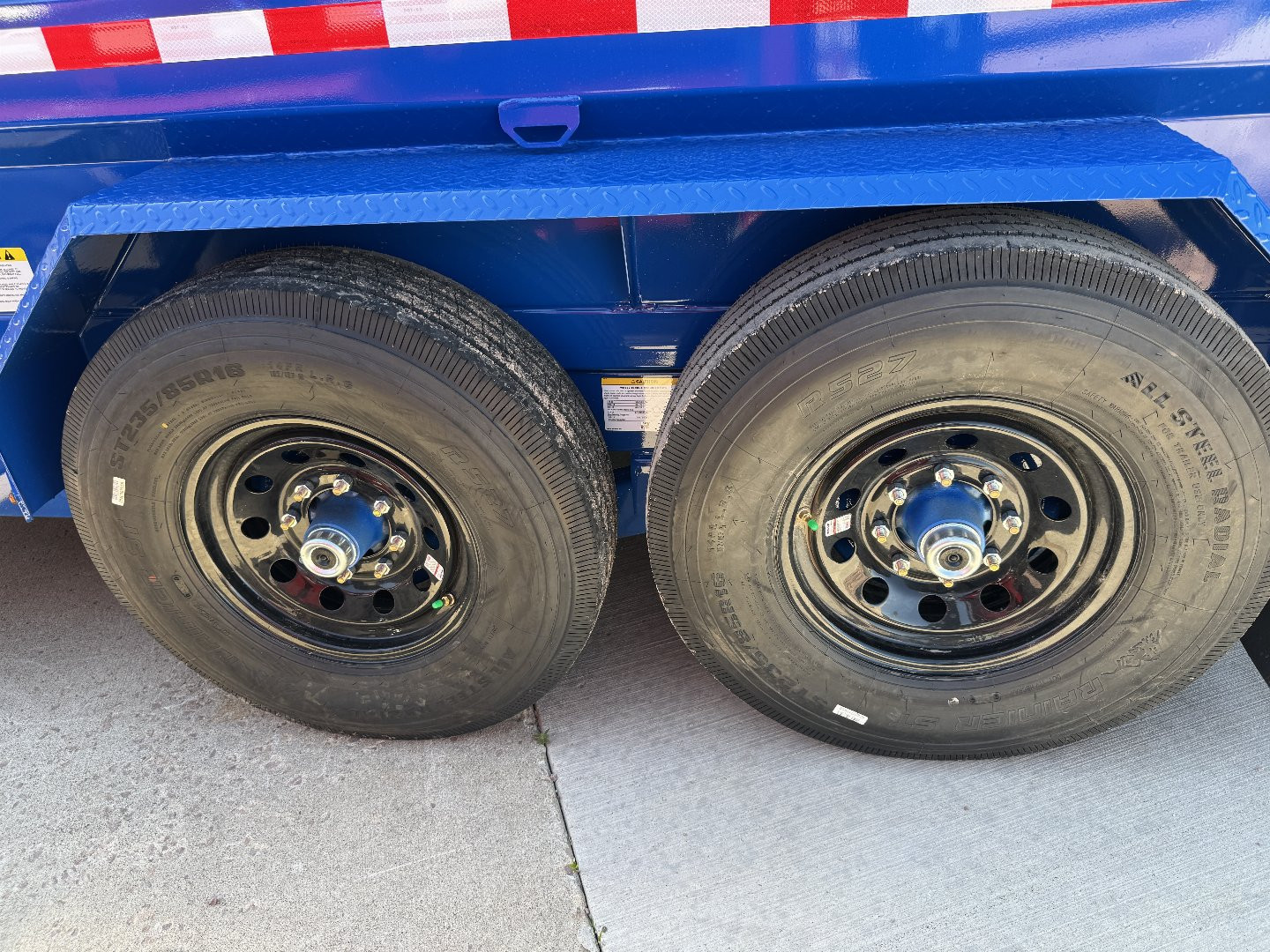 New 2025 Midsota HV14 15.4K Dump Trailer