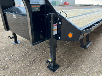 New 2025 PJ Trailers 32 Low Profile LD Tandem Dual Gooseneck Trailer