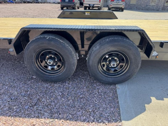 New 2025 H and H Trailer HEX8220-BP-100 Tilt Trailer