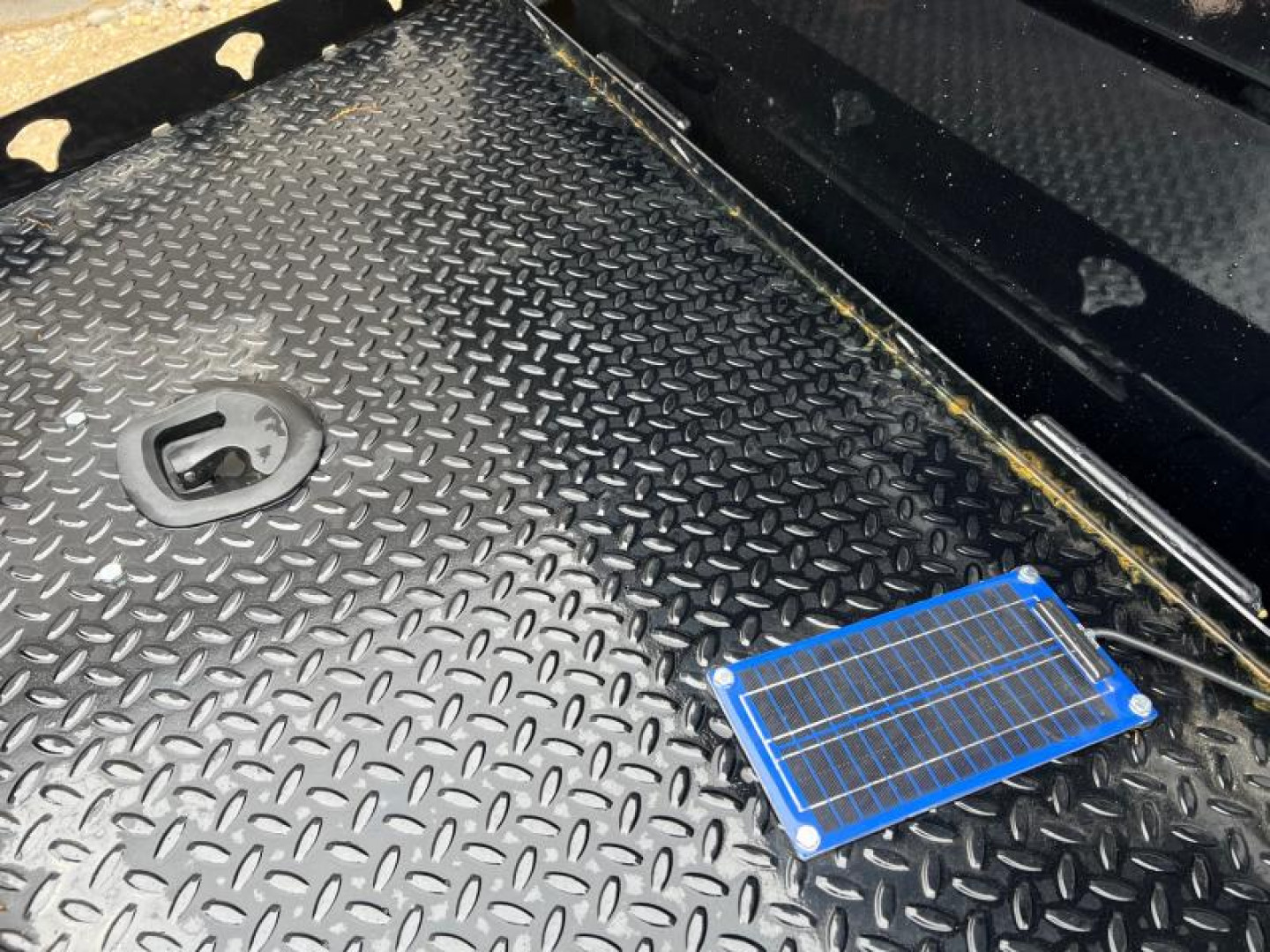 New 2025 PJ Trailers 14 Low Profile Dump Trailer - DV VOYAGER