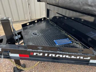 New 2025 PJ Trailers 14 Low Profile Dump Trailer - DV VOYAGER