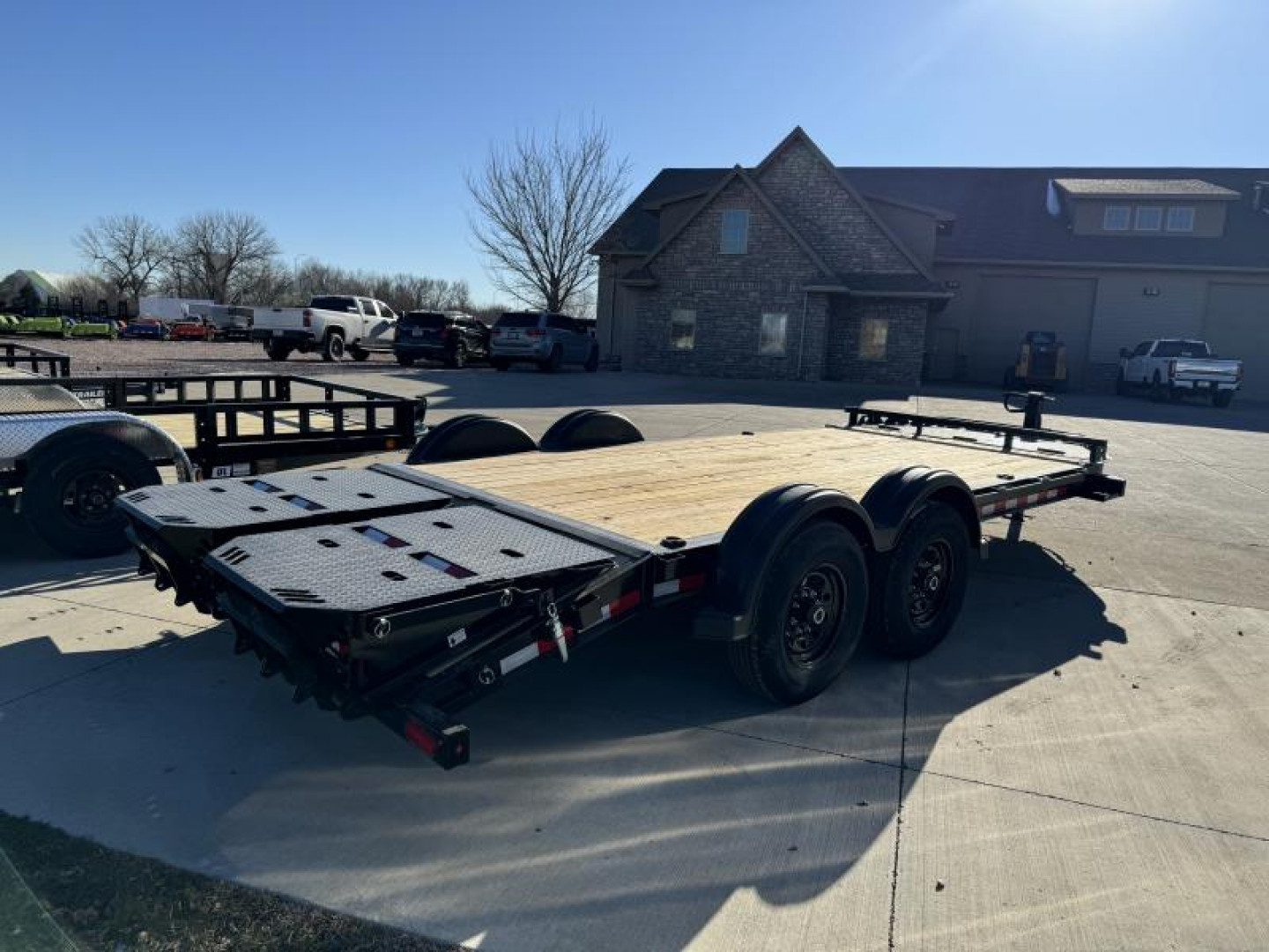 New 2025 PJ Trailers EV (18') Equipment Trailer