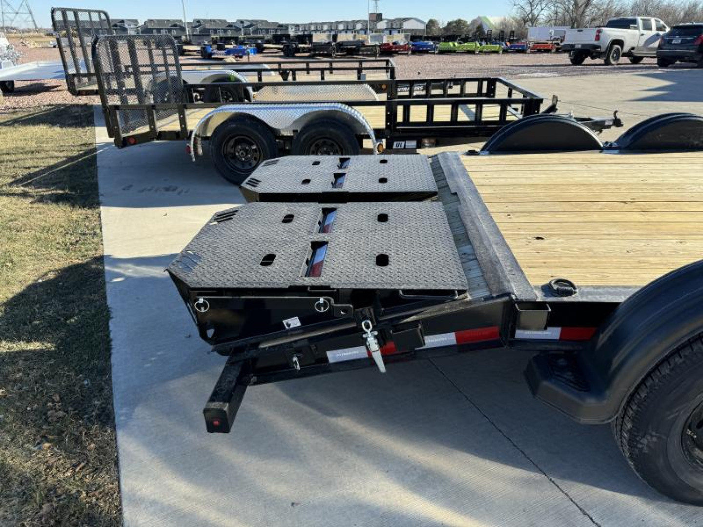 New 2025 PJ Trailers EV (18') Equipment Trailer
