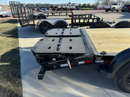 New 2025 PJ Trailers EV (18') Equipment Trailer
