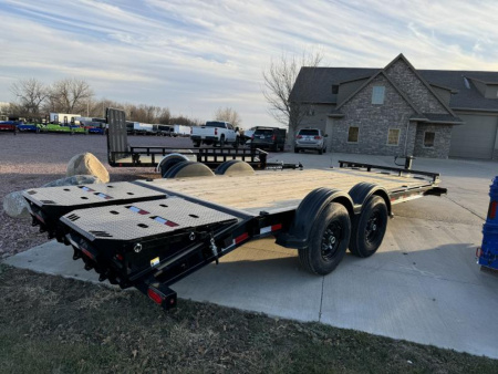 New 2025 PJ Trailers EV (20') Equipment Trailer