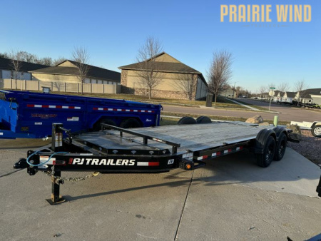 New 2025 PJ Trailers EV (20') Equipment Trailer