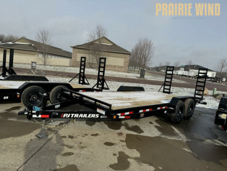 New 2025 PJ Trailers CD (20') Equipment Trailer