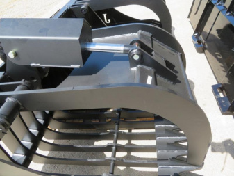 New Jenkins 84 Super Duty Skid Steer Grapple Rock bucket