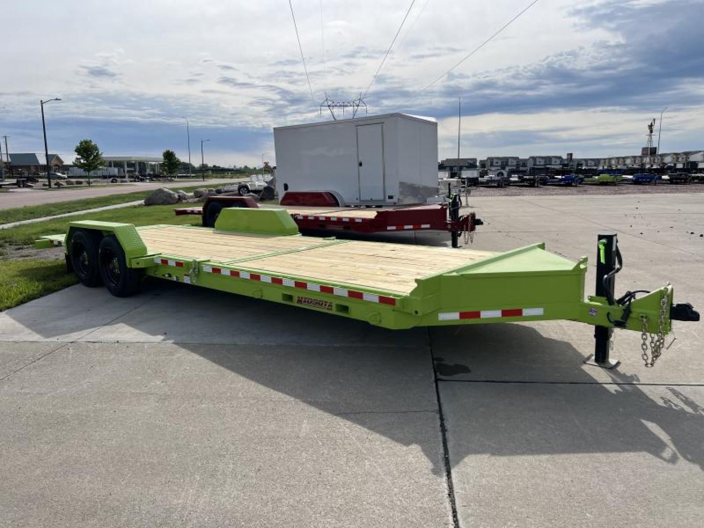 New 2024 Midsota NTB24-BP-176 (16 + 8) Tilt Trailer