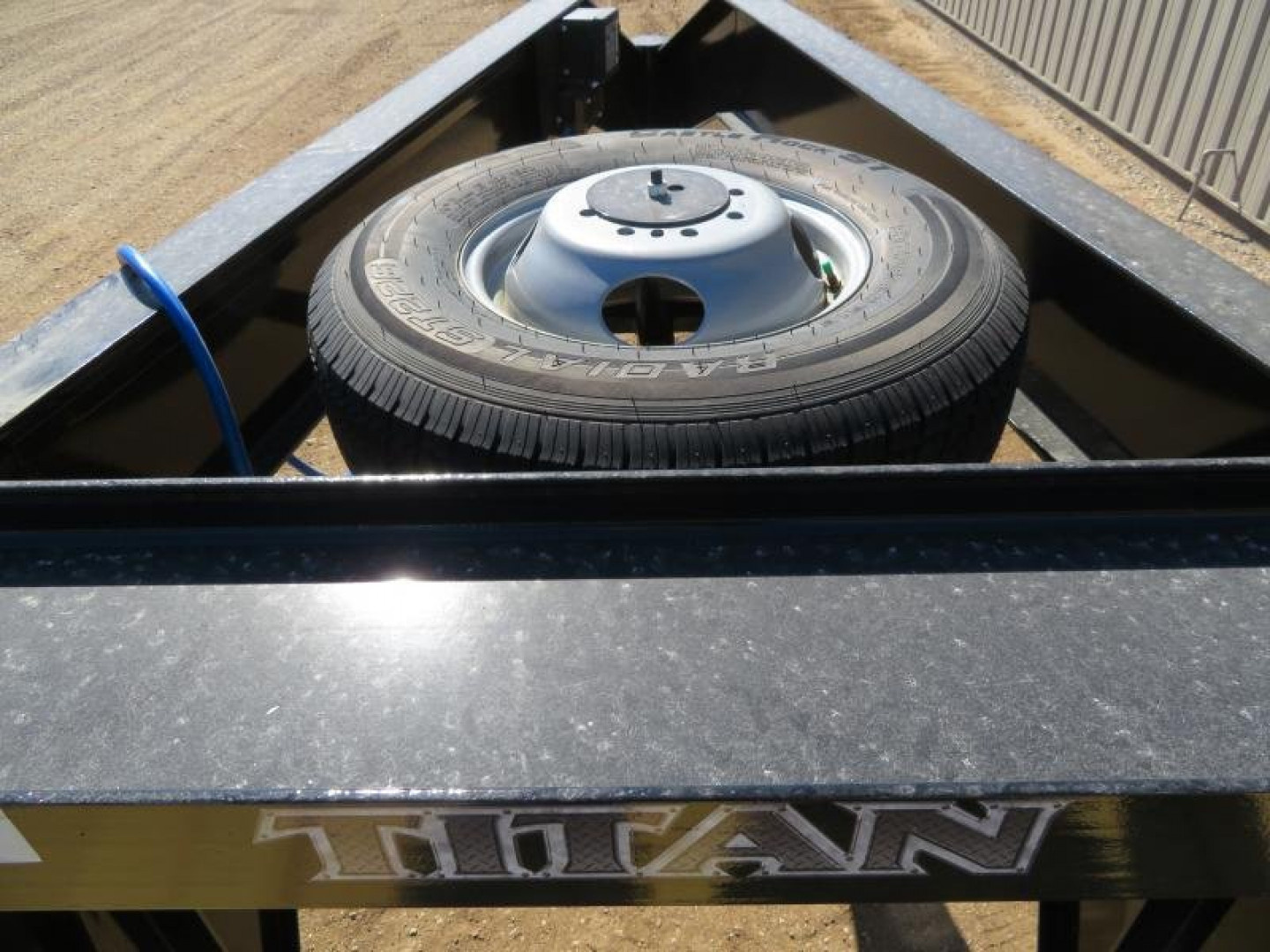 New 2025 Titan Trailer 32' Gooseneck Flatbed Flatbed Trailer