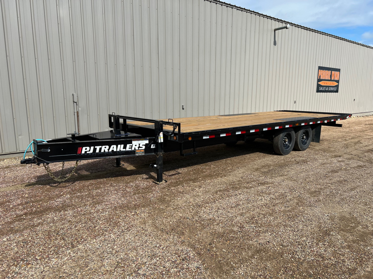 New 2024 PJ Trailers 24 Tiltbed T9 Deckover Trailer