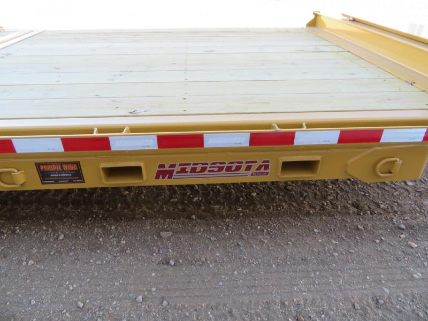 New 2024 Midsota TB-24 17.6k Tilt Trailer