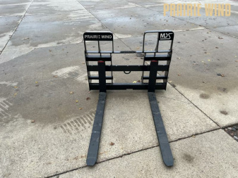 New 2024 MDS Mfg Co Pallet Forks w/ Walk Through Attachment