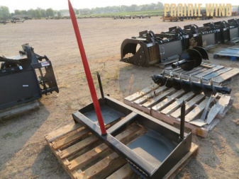 New Jenkins Skid Steer Single Tine Bale Spear