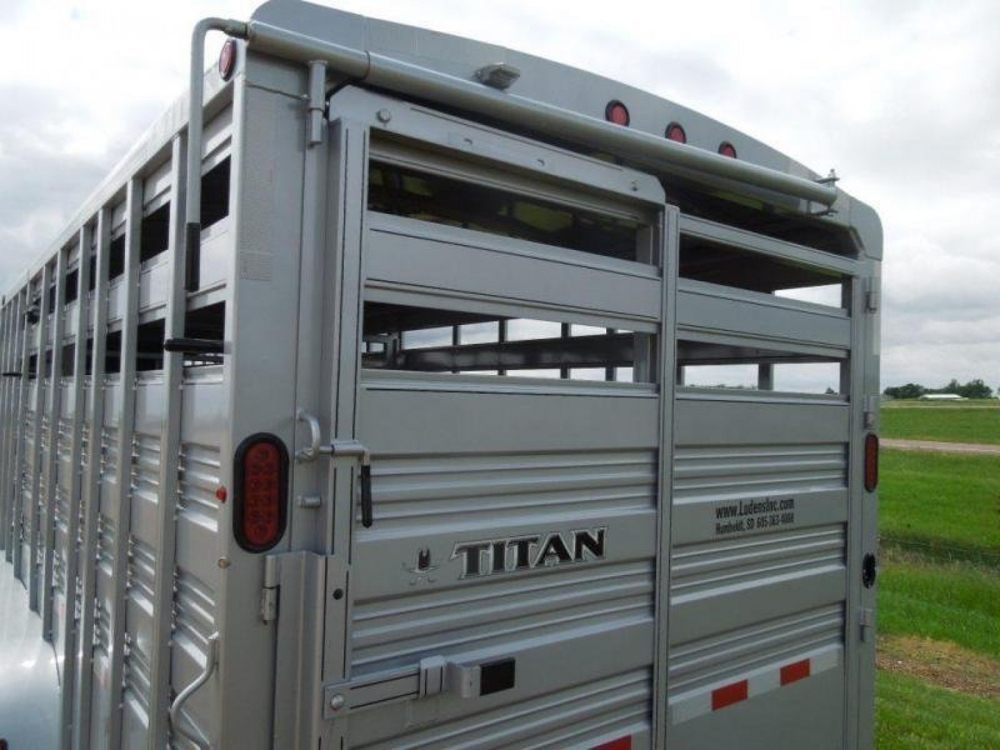 New 2025 Titan Standard 30 GN Triple Axle Stock Trailer