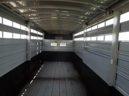 New 2025 Titan Standard 30 GN Triple Axle Stock Trailer