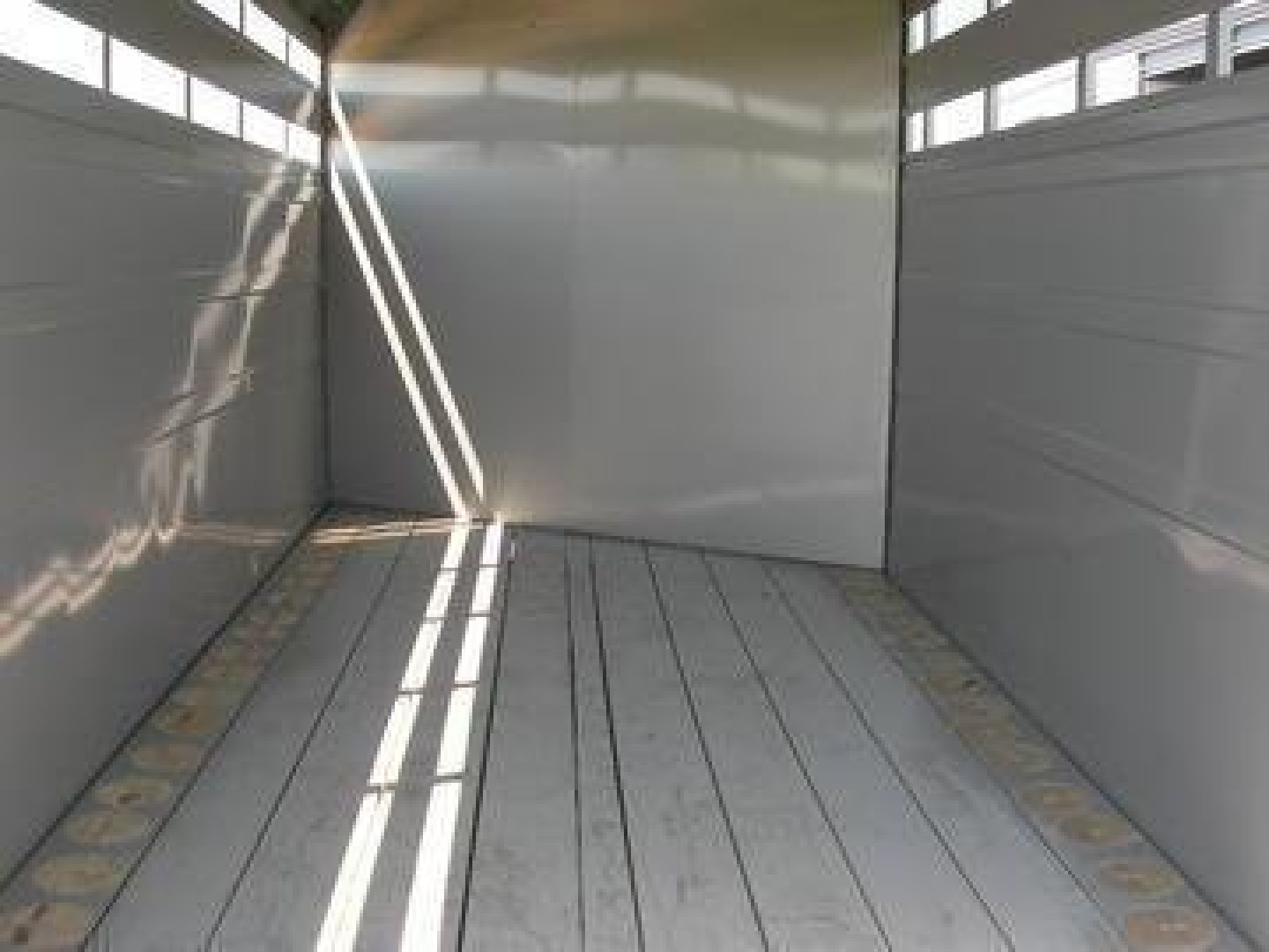 New 2025 Titan 3H BP Horse Trailer