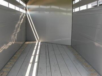 New 2025 Titan 3H BP Horse Trailer