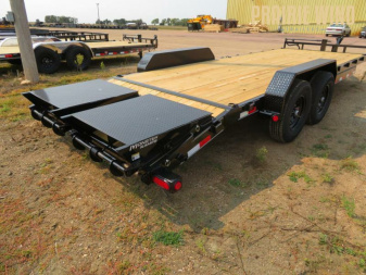 New 2025 PJ Trailers 22 CC Equipment Trailer