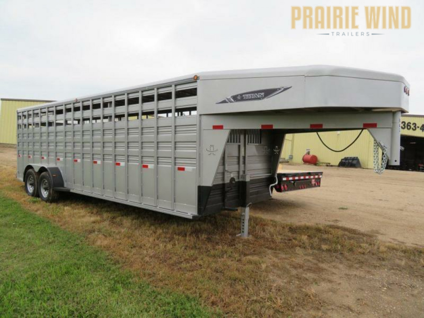New Titan 24 GN Stock Trailer