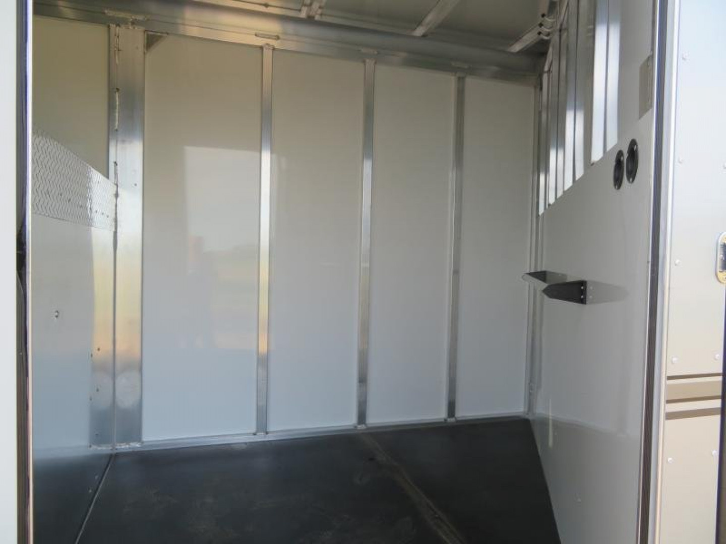 New 2024 Sundowner Trailers Sportman 16' Gooseneck Horse Trailer