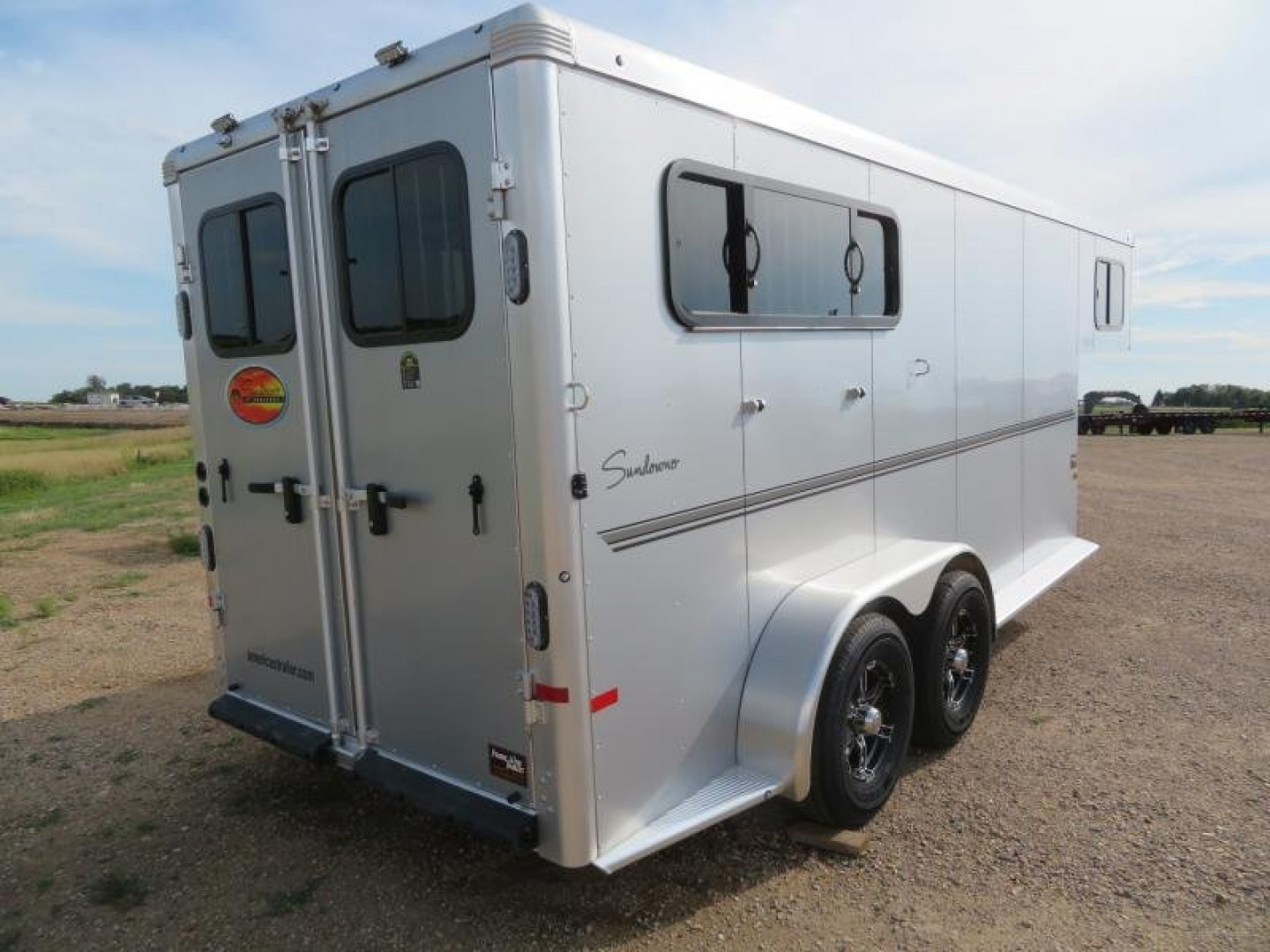 New 2024 Sundowner Trailers Sportman 16' Gooseneck Horse Trailer