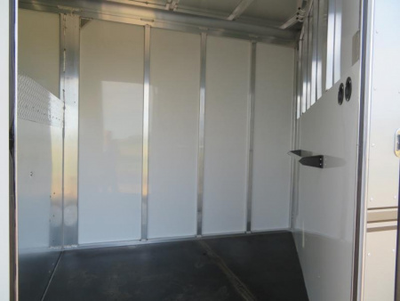 New 2024 Sundowner Trailers Sportman 16' Gooseneck Horse Trailer