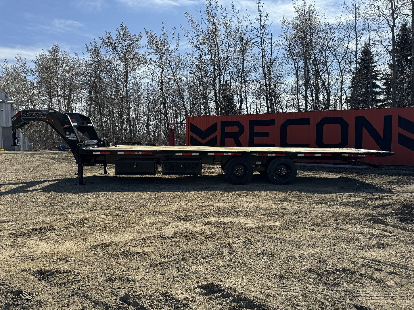 New 2025 Horizon Trailers FFT 102''X28' GOOSENECK FULL TILT 22400GVWR