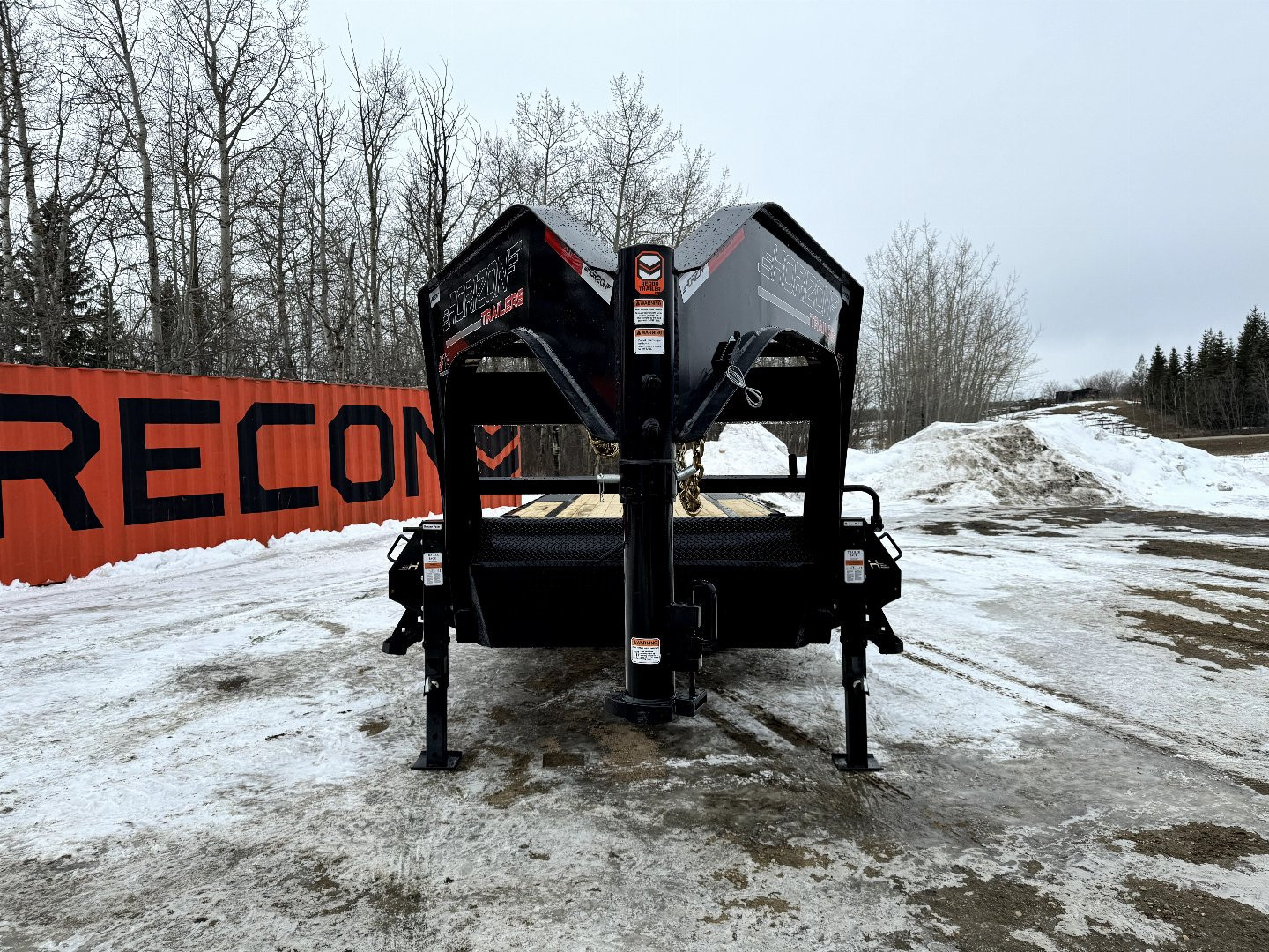 New 2025 HORIZON TRAILERS FTZ 102''X 36' LOW-PRO GOOSE W/Slide in Ramps 25500LB GVW Flatbed Trailer