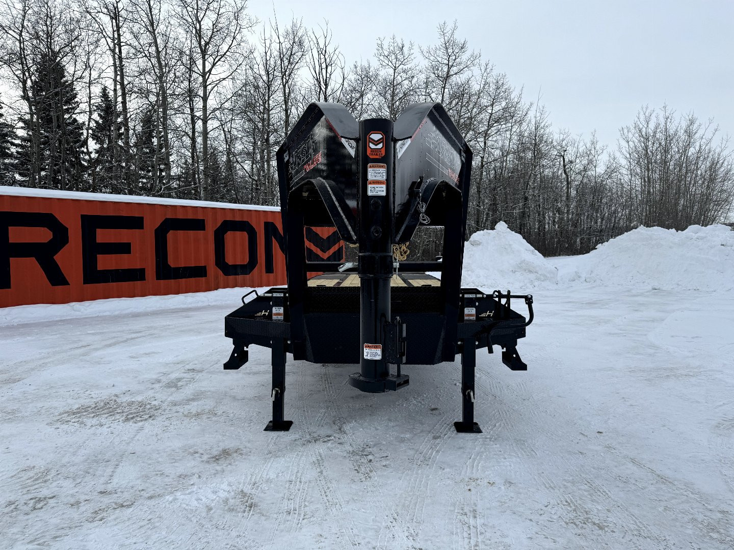 New 2025 HORIZON TRAILERS 102''X 30' LOW-PRO GOOSE W/ MOUNTAIN RAMPS 22400LB GVW