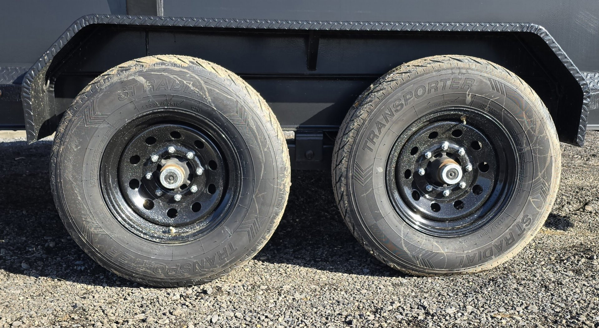 New Dura-Haul Gooseneck Dump Trailer / 14K / 7'x16'