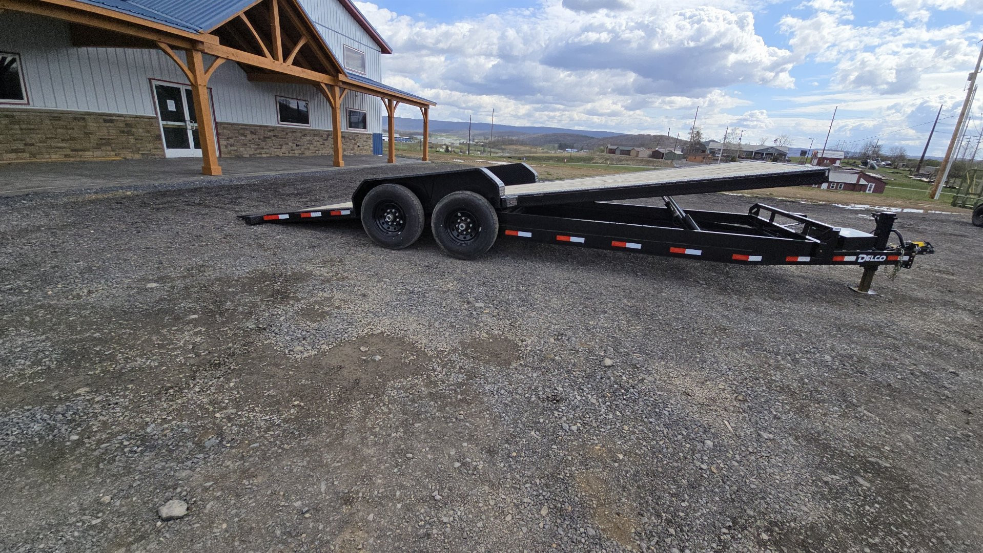 New Delco Tilt Deck Trailer / 14K GVWR / 83"x22'