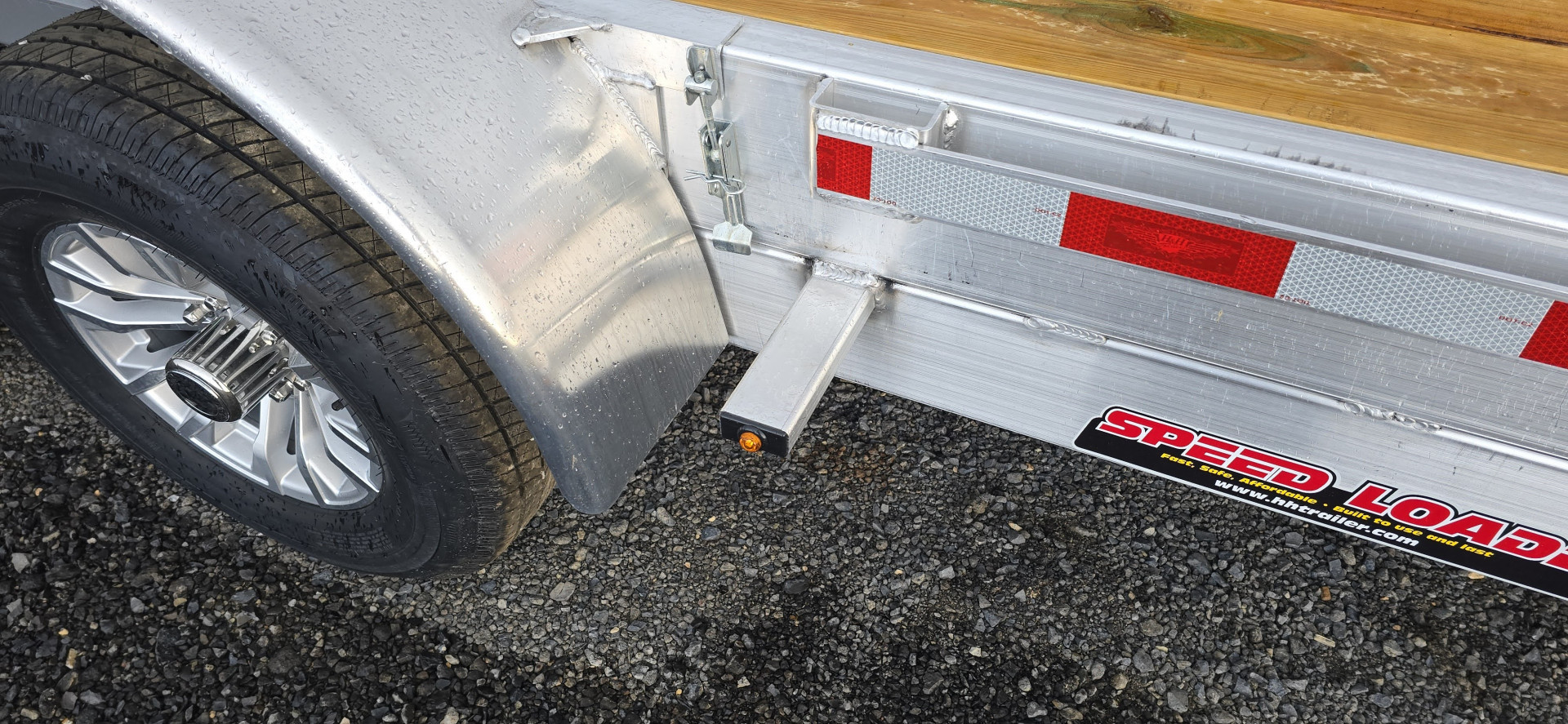 New H&H Aluminum Electric Tilt Speed Loader / 9.9K GVWR / 82"x20"