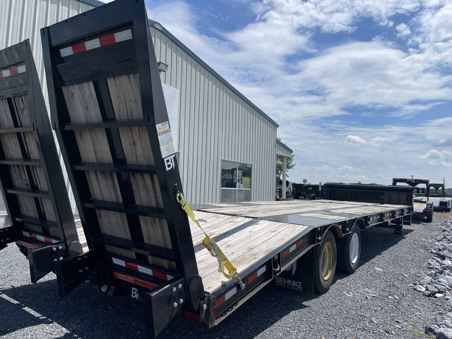 New 2026 Behnke 41' Super Duty Flatbed Semi with Air Ramps 60k GVW