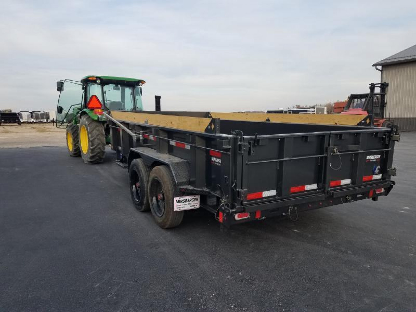 New 2025 Diamond C Trailers LPT208 14X81