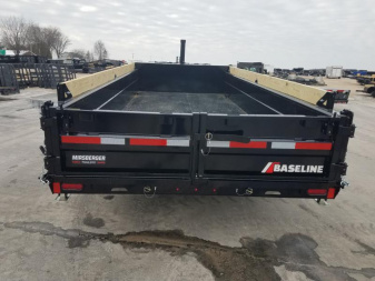 New 2025 Diamond C Trailers HDU207 16X82