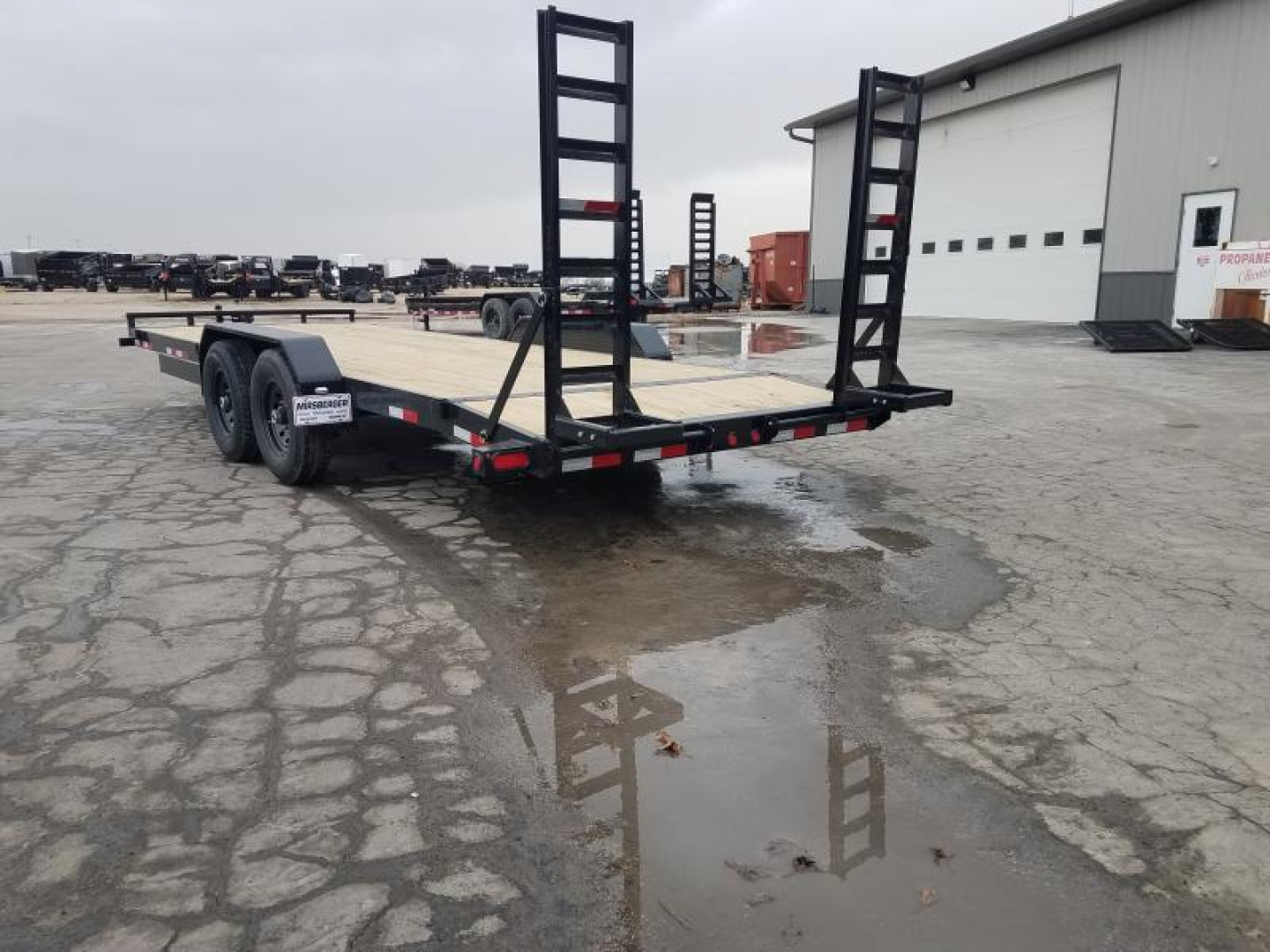 New 2025 PJ Trailers CD222