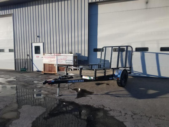New 2025 PJ Trailers U2101