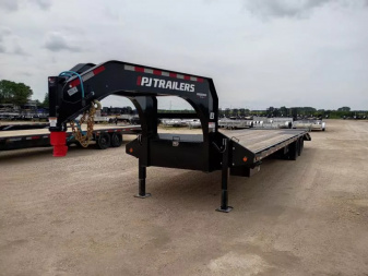 New 2026 PJ Trailers LD322