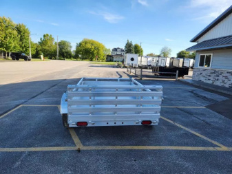 New 2024 Glacier GT5X8