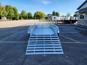 New 2024 Glacier GT5X8