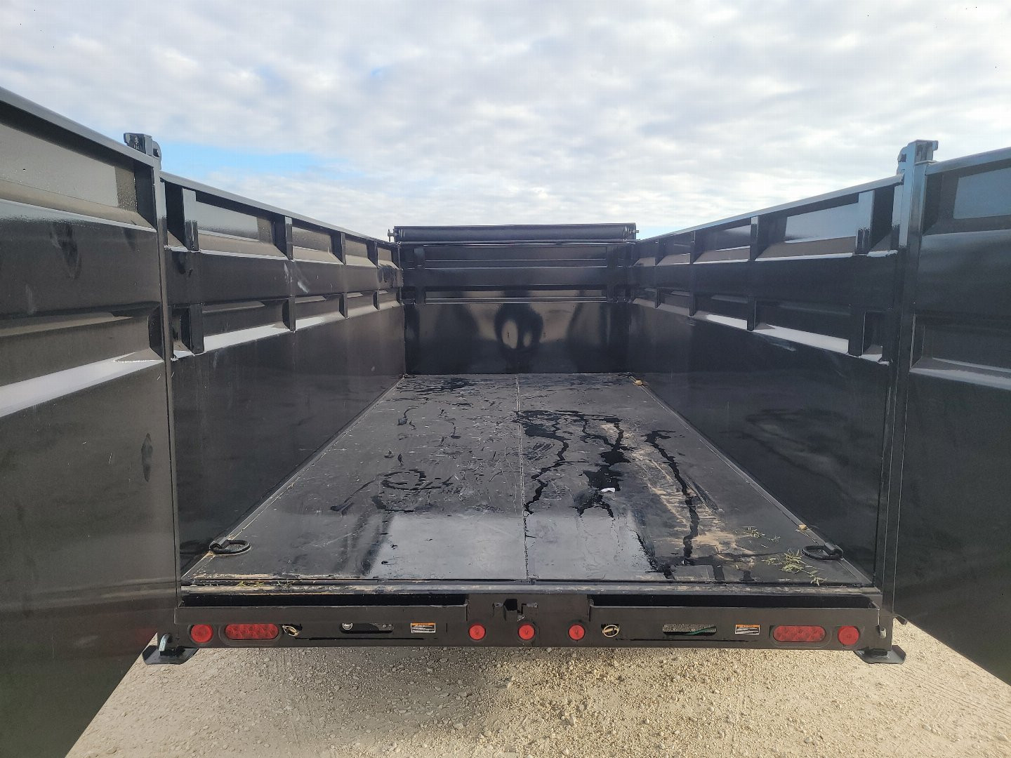 New 2025 Load Trail 16' 20K Gooseneck Dump Trailer w/ 48" Sides/ Hydraulic Jacks