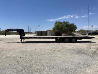 New 2023 Delco 36' 24K Gooseneck w/Hyd Dove Tail