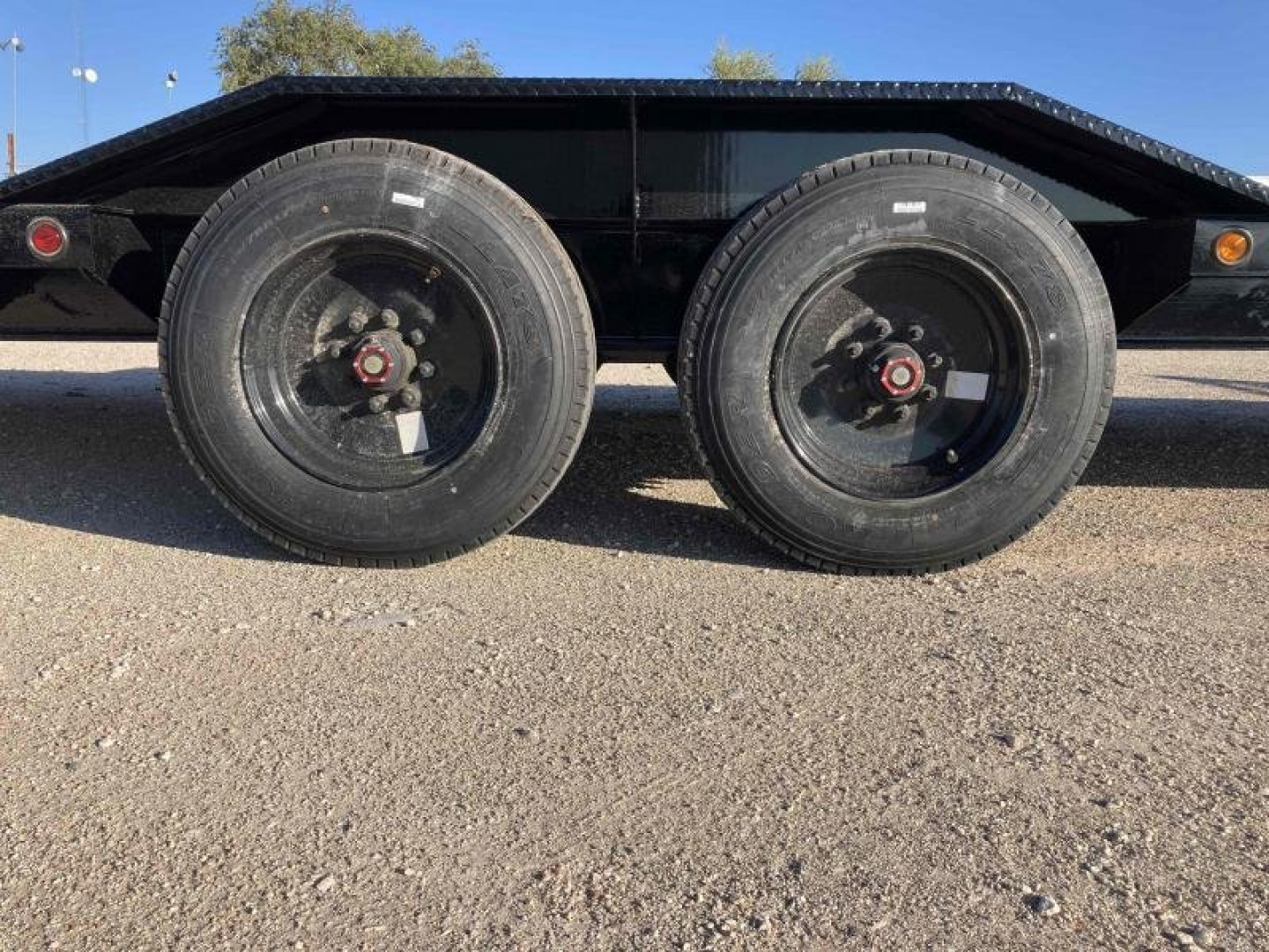 New 2024 Load Trail 40' 20K Gooseneck Carhauler