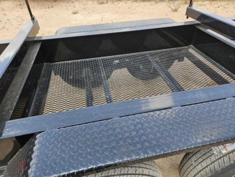 New 2023 Delco Trailers 32' 14K  Pipe Trailer