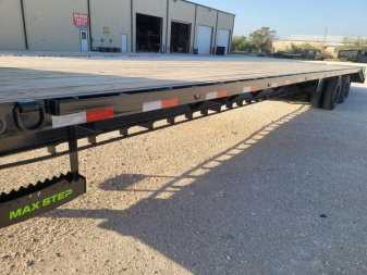 New 2025 Load Trail 40' 30K Gooseneck w/EOH Brakes and Max Ramps